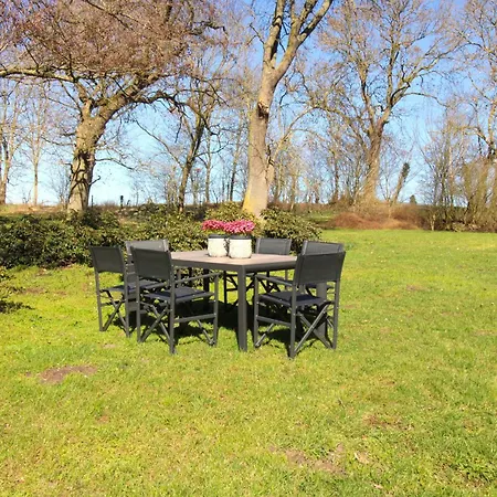 Gutshof Dornbusch 3 - Marco Polo Kröpelin